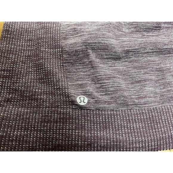 Lululemon Swiftly Wool 1/2 Zip Pullover Womens Size 8 Black Cherry Long Sleeve - Picture 12 of 14